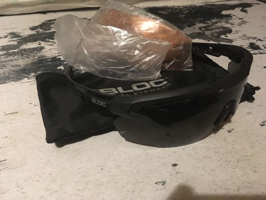 Тактичні окуляри Bloc + 2 змінних / чохол