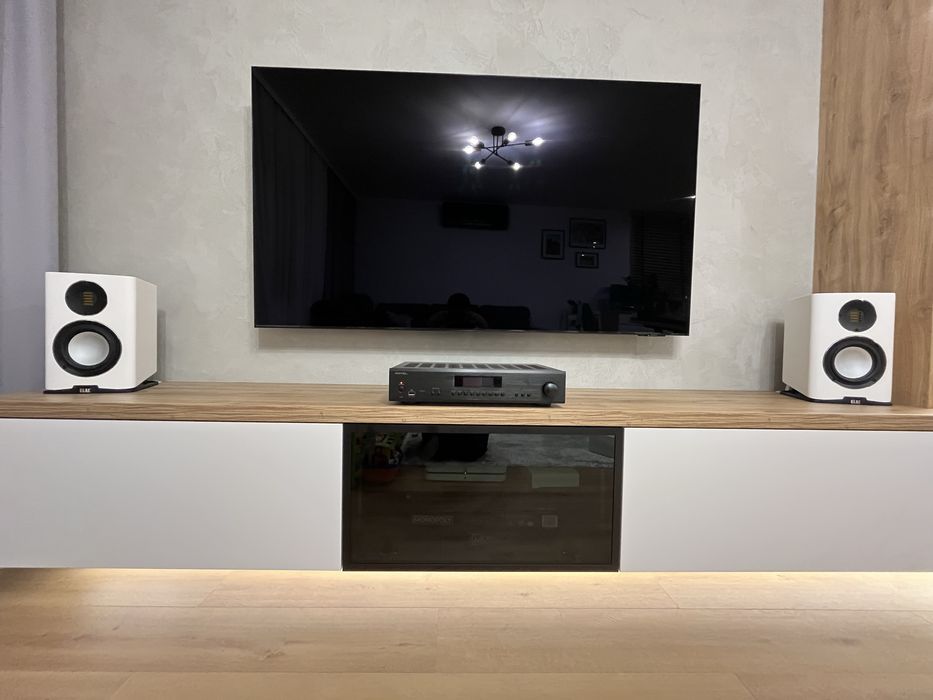 Zestaw stereo Rotel A12 + Elac Carina