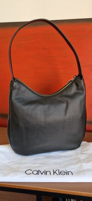 Mala Hobo Calvin Klein
