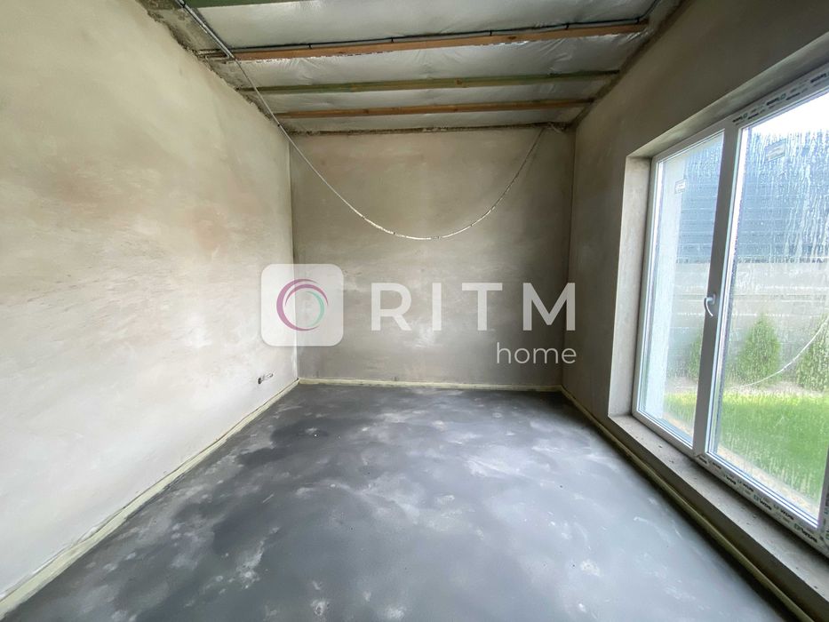 Продаж затишного будинку з газом у спокійному районі Луцька!