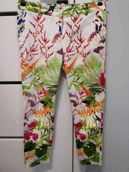 Letnie spodnie w kwiaty