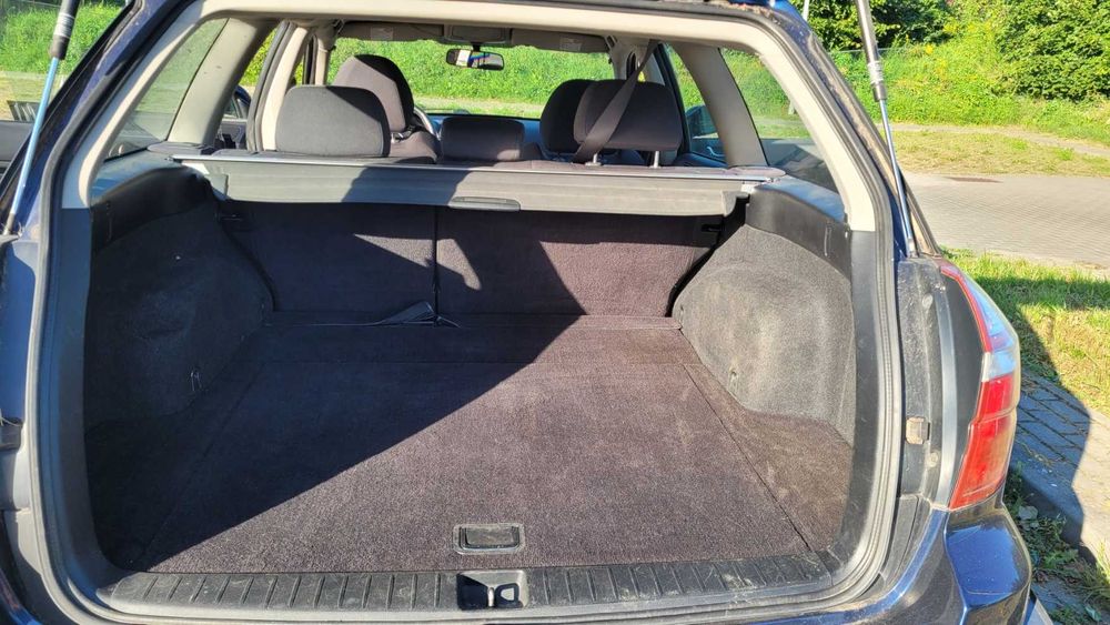 Subaru Legacy IV uszkodzony