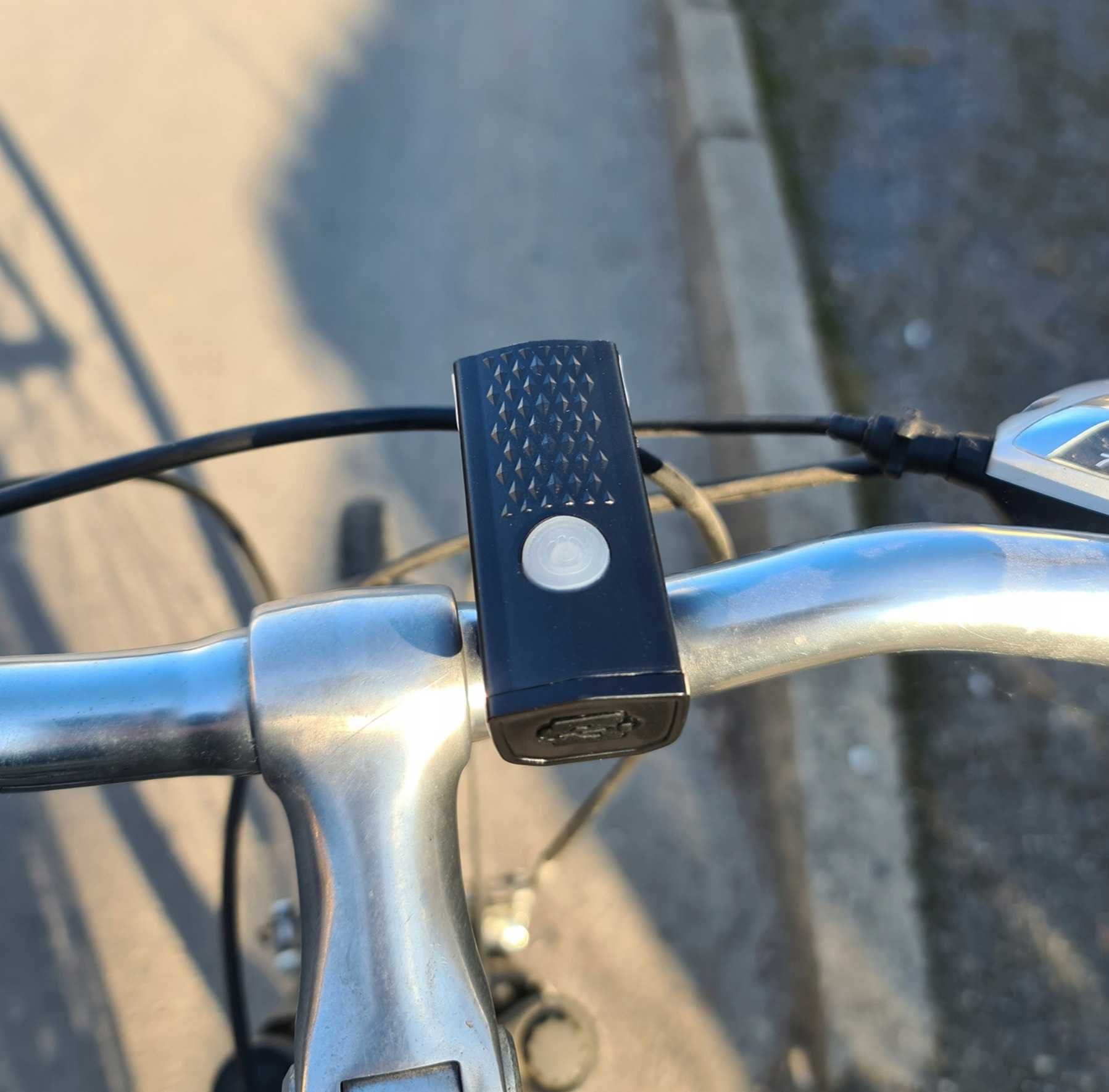 Lampka rowerowa LED przednia tylna latarka zestaw USB lampek na rower