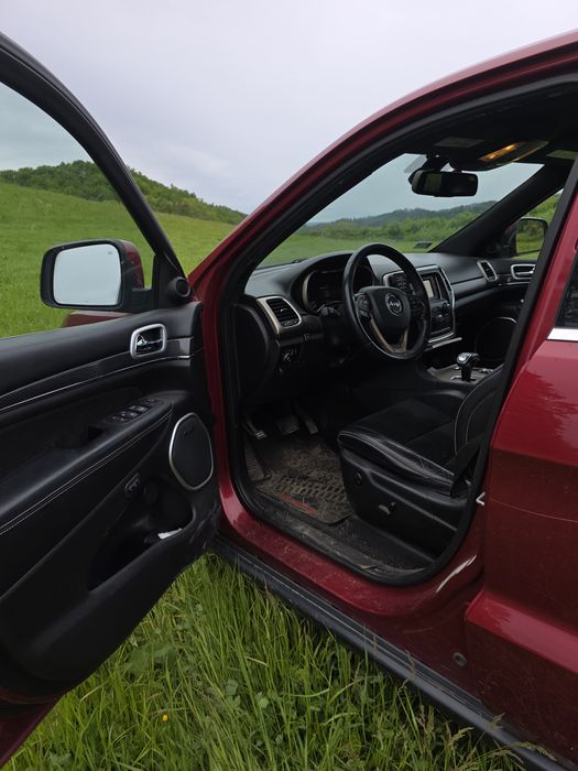 Jeep grand cherokee wk2 3.6 lpg