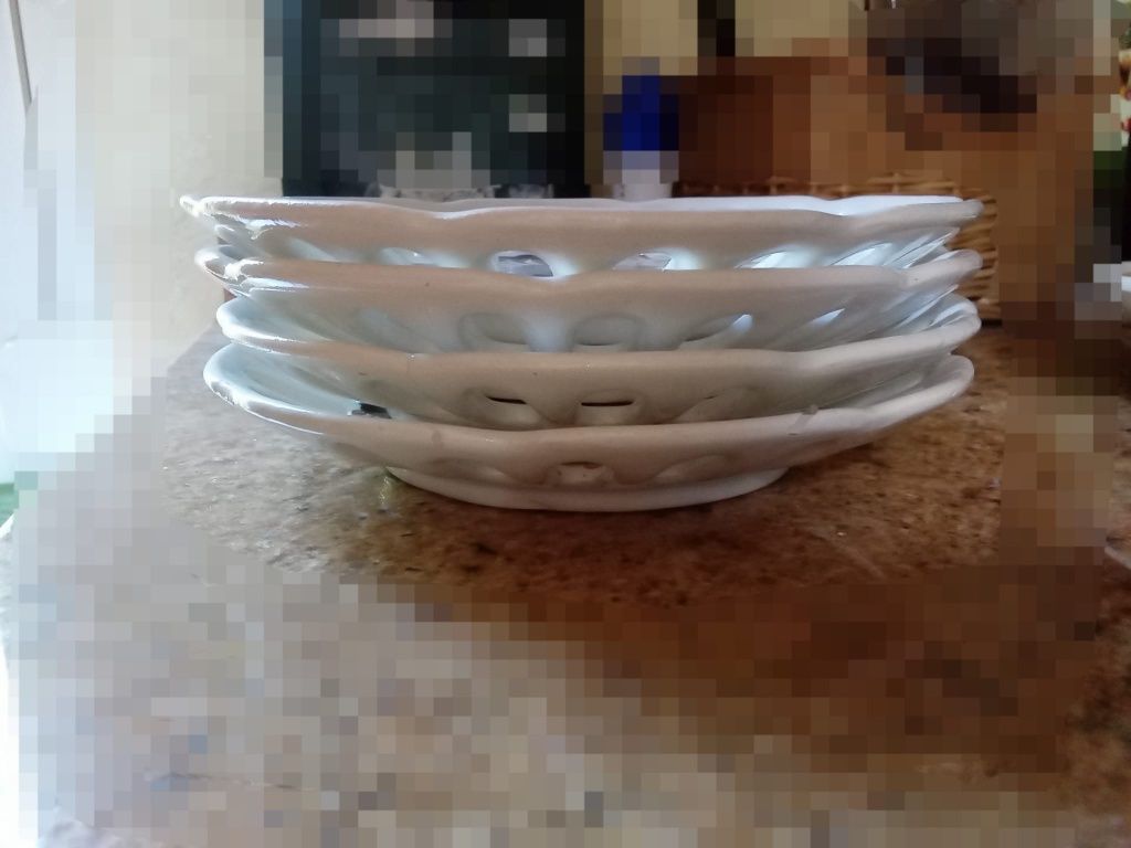 Fajans z Koła 4 sztuki, talerzyki 18 cm ręcznie malowane,