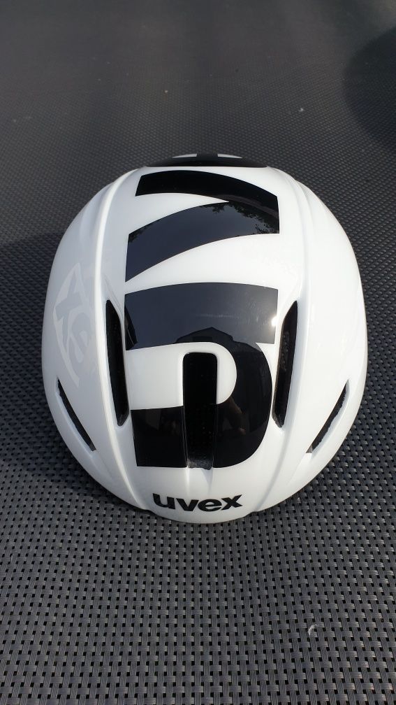 Kask rowerowy UVEX rozm. 53-57 cm