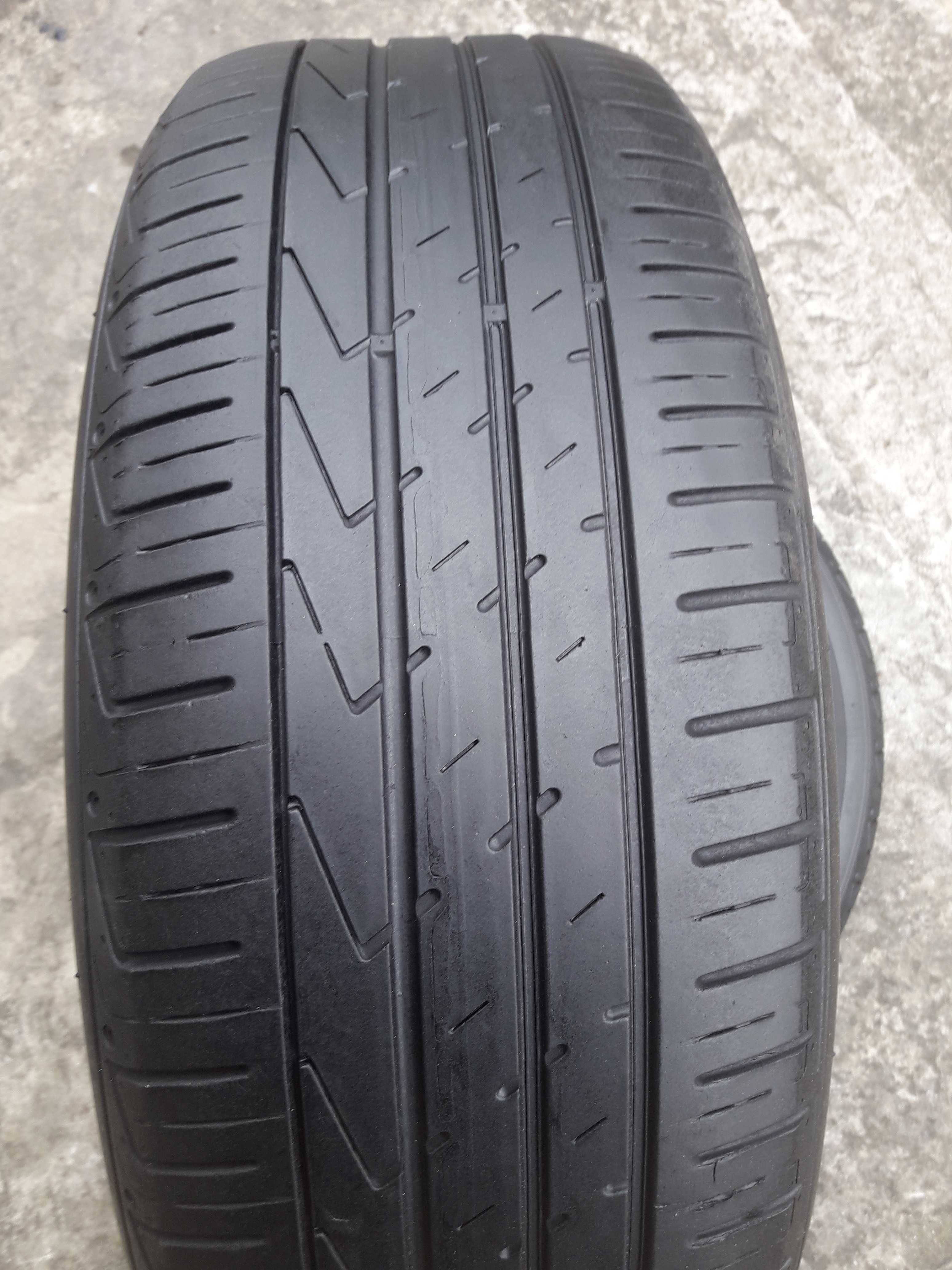 Lato Hankook 215/65 R17