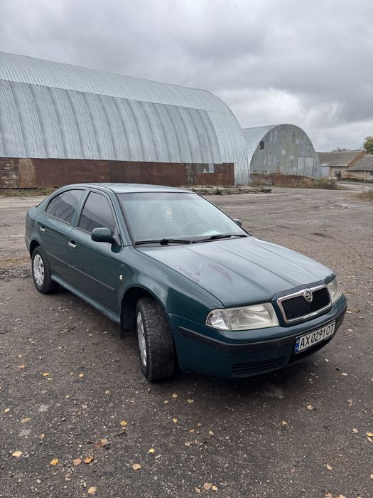 Skoda octavia tour 1.6 газ/бенз