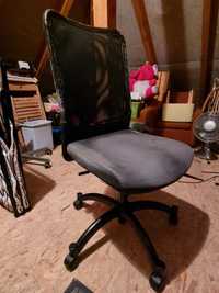 Krzesło obrotowe, biurowe, na kółkach