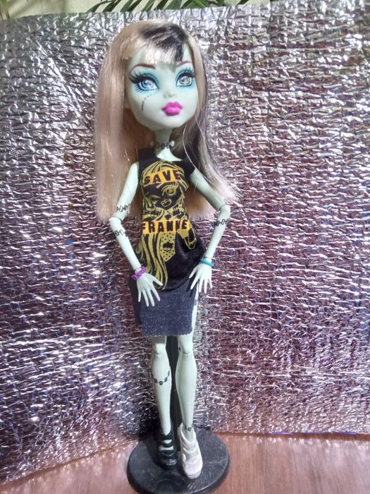 Ляльки монстер хай
