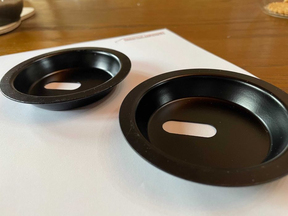 Miska miseczka podłogowa uniwersalna do zabudowy busa