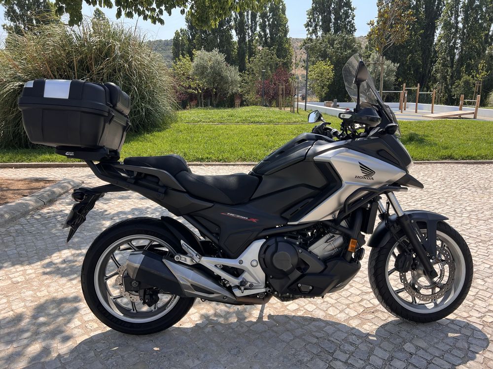 Honda NC750X DCT