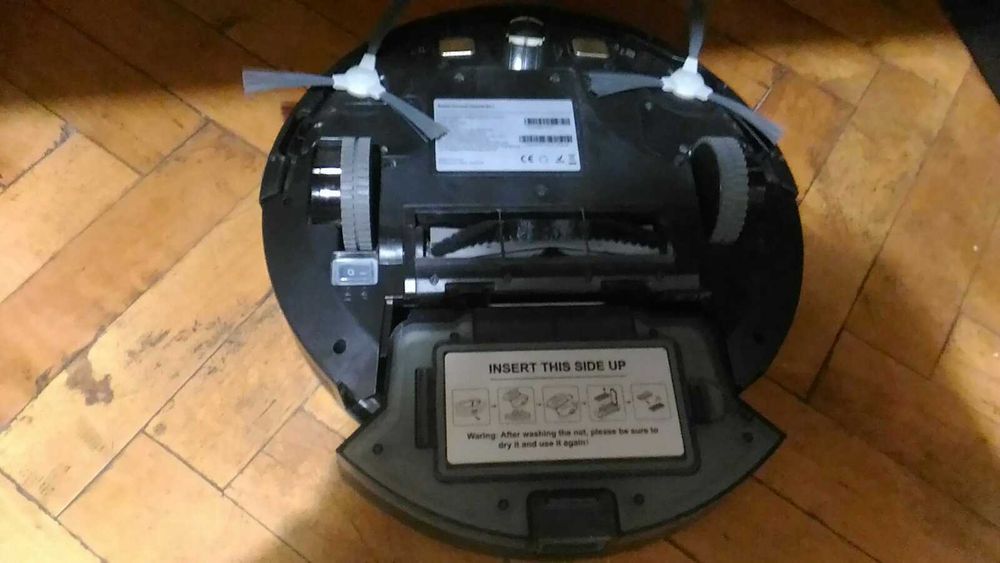 робот пылесос lenovo e1-L на запчасти