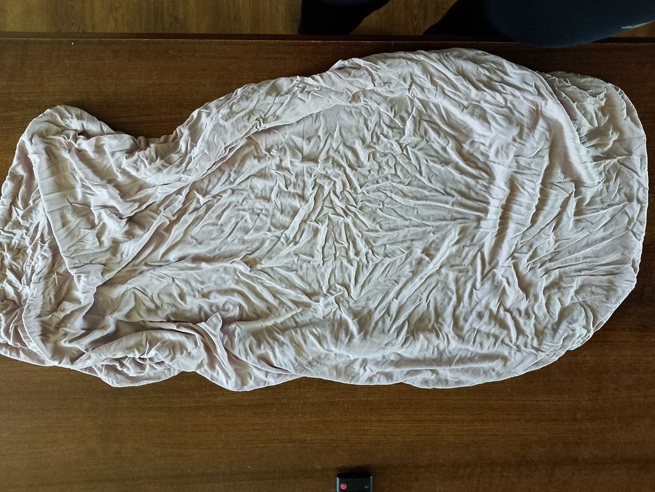 Prześcieradło do łóżeczka pudrowy róż