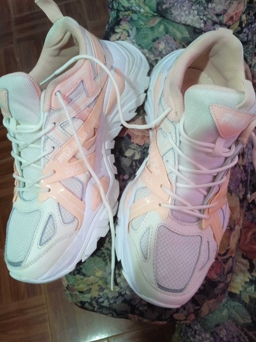 Ténis FILA negociável