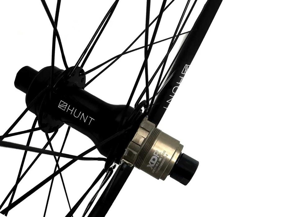 NOWE koła gravelowe Hunt 4 Season Gravel Disc 700C SRAM xDR 1689g FV