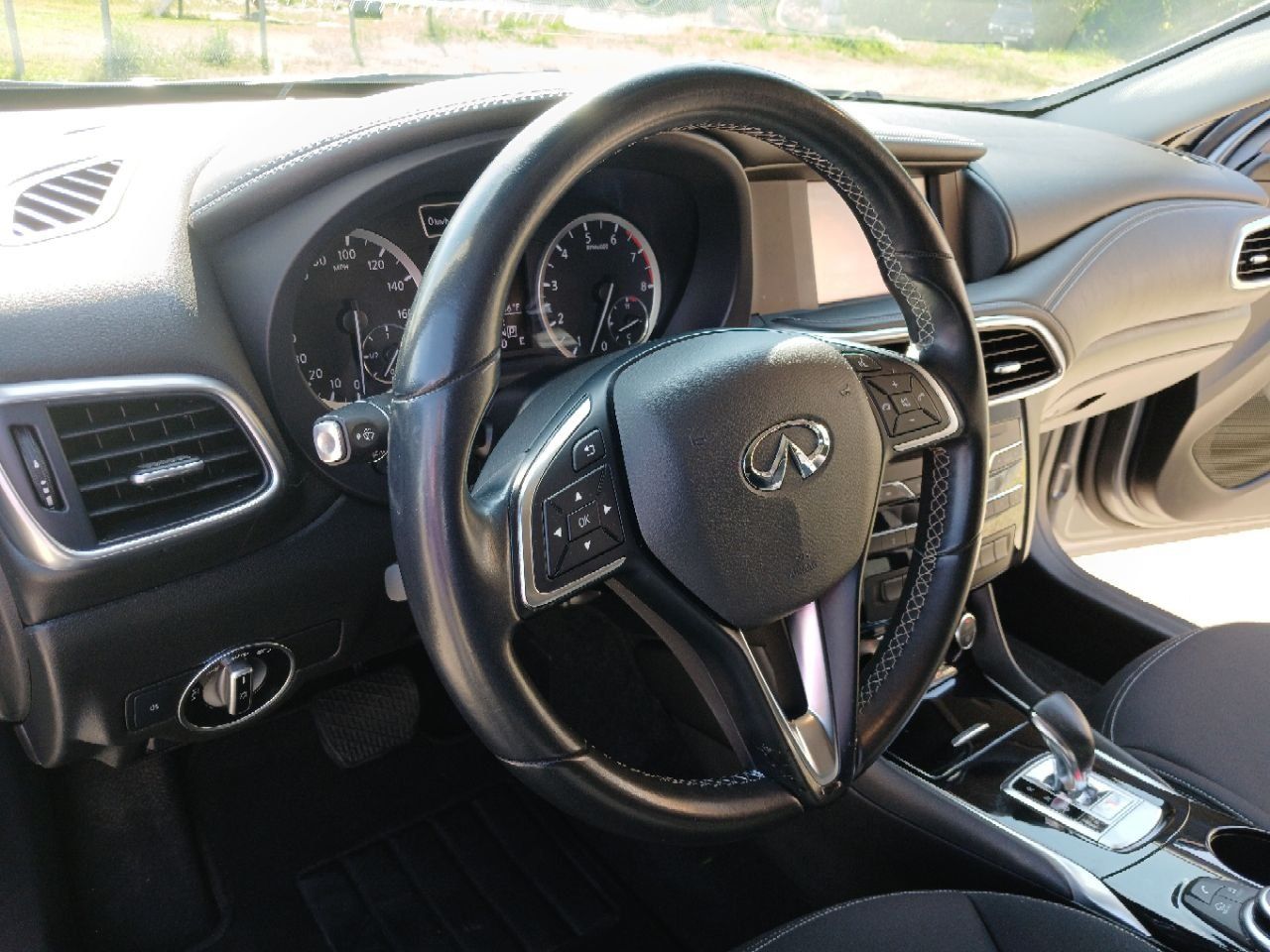 INFINITI QX30 кроссовер 2018 джип