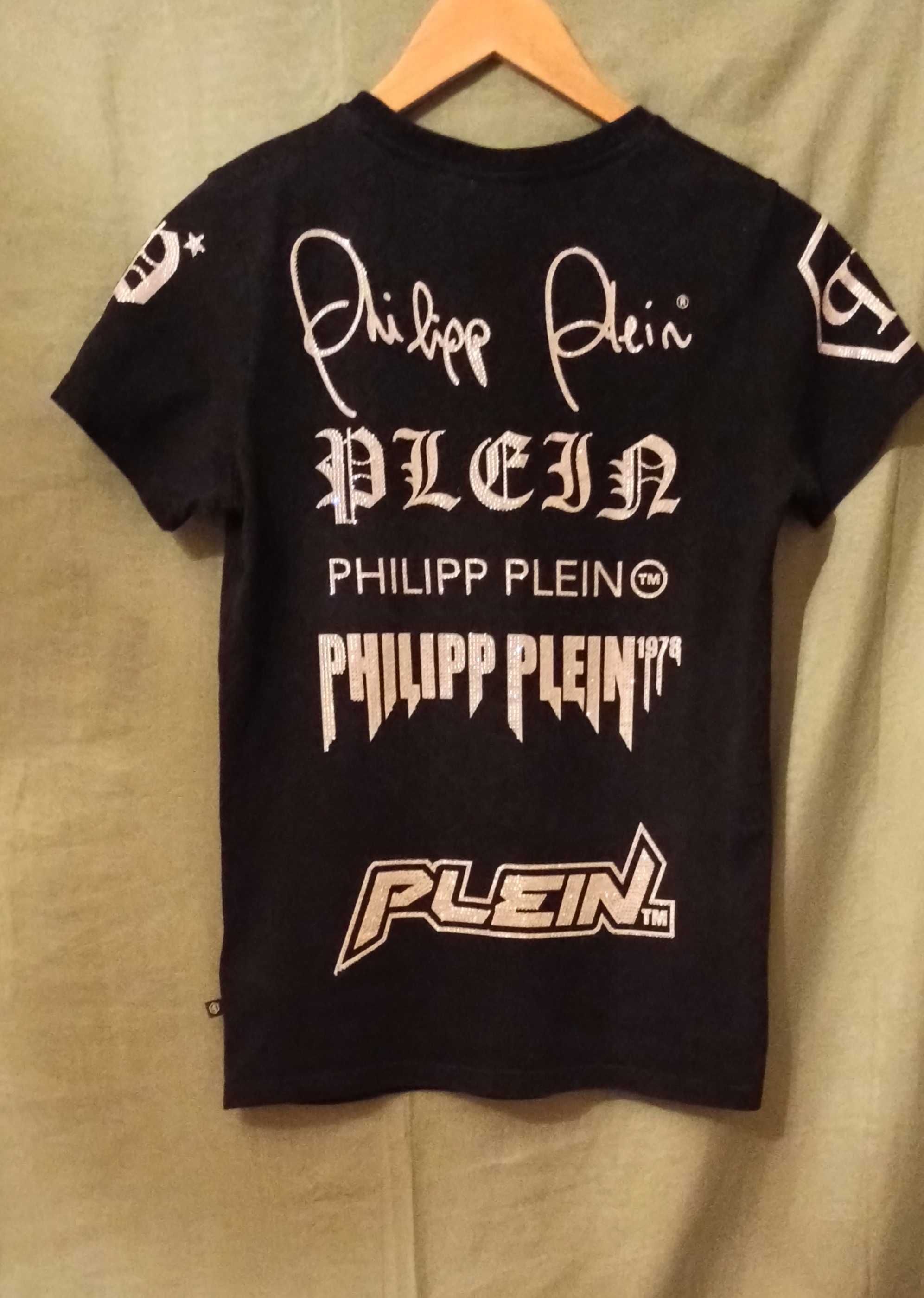 Брендовая футболка Philipp Plein