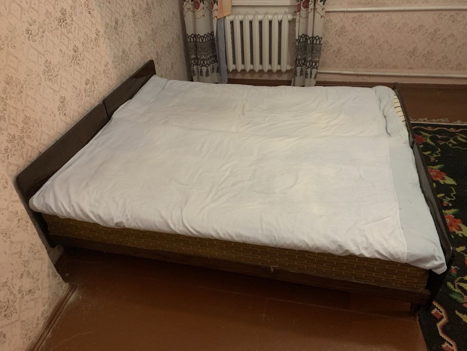 Ліжко двоспальне