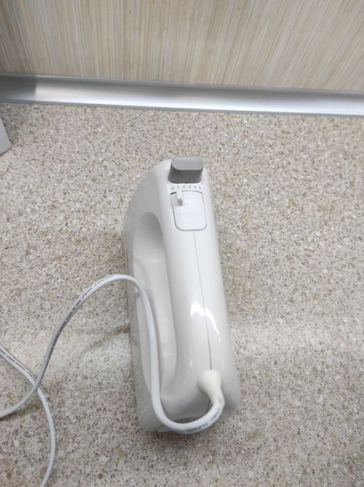 Миксер Philips Daily Collection