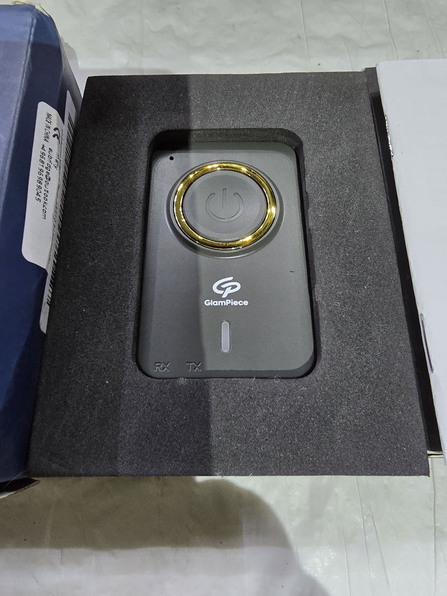 Adapter samochodowy Bluetooth.