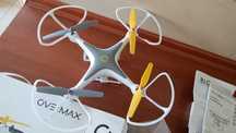 Dron OVERMAX z kamerą