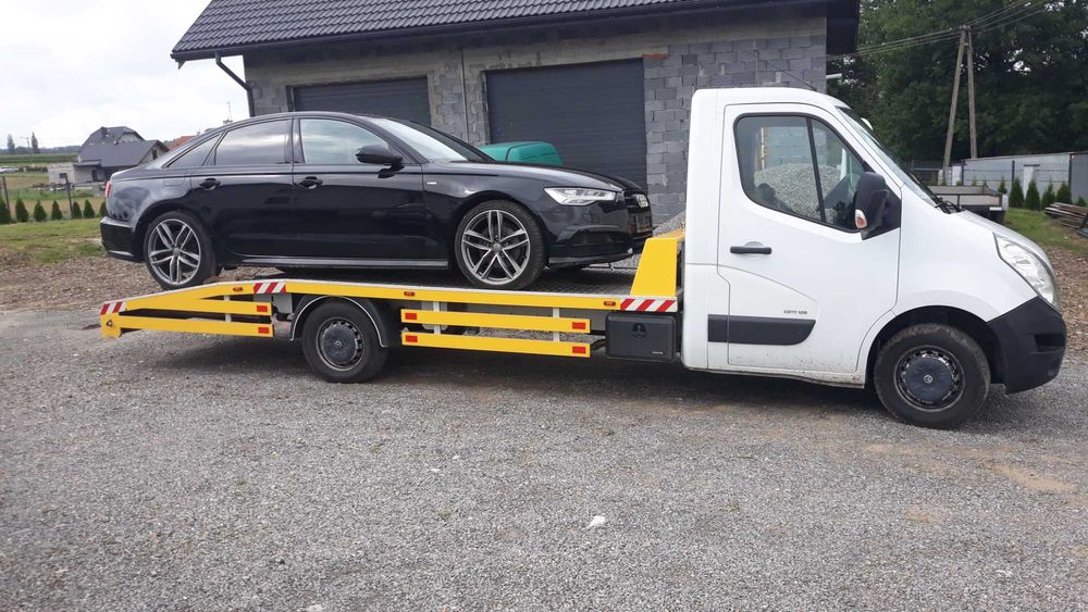 Laweta pomoc drogowa Czechy transport aut