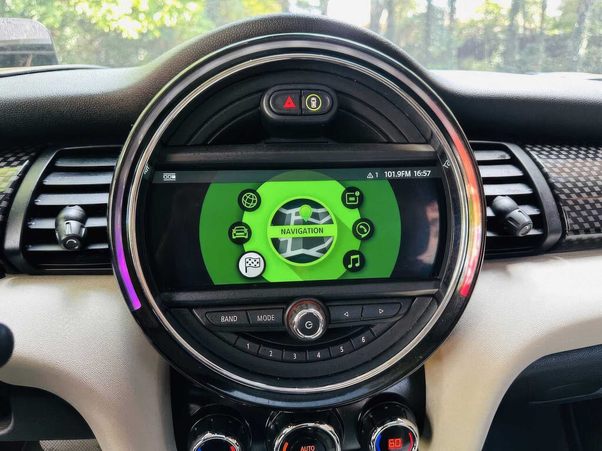 2019 MINI Cooper S 2-Door Hatchback FWD