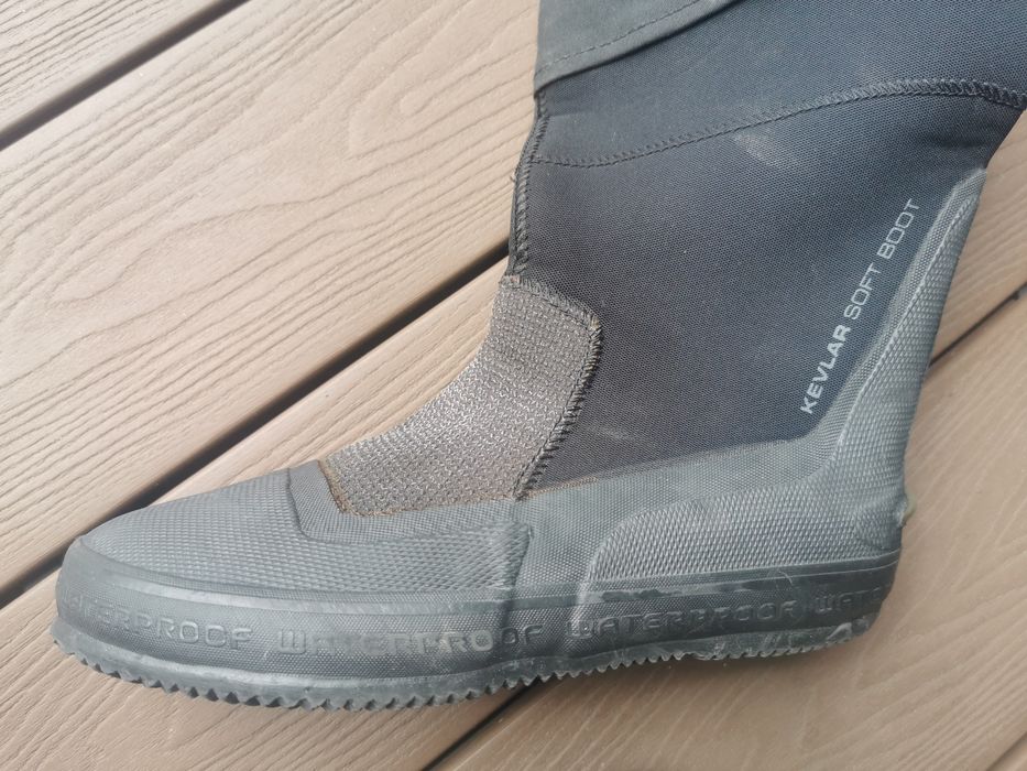 Suchy skafander damski Waterproof D7 PRO w stanie idealnym rozM