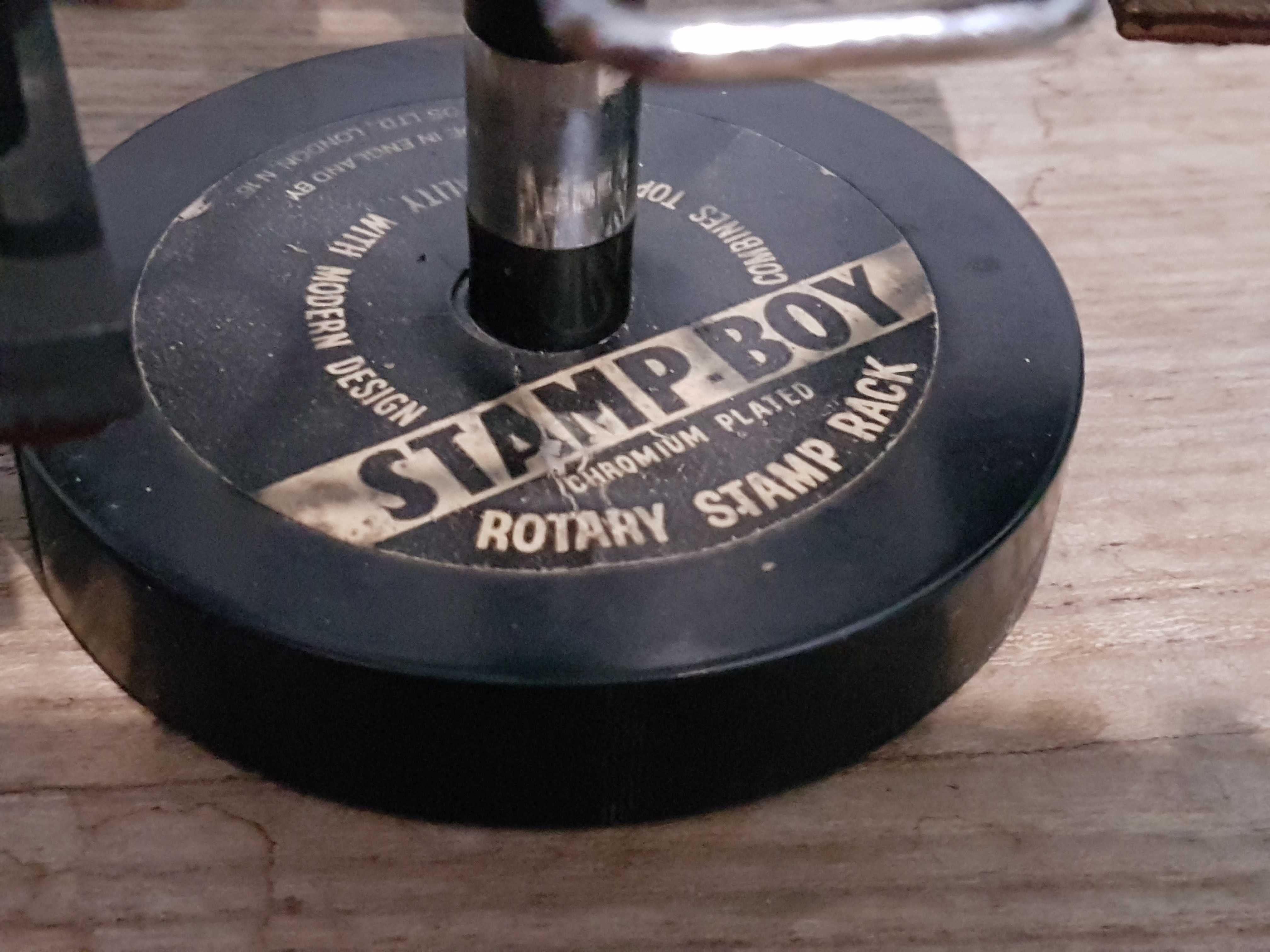 Suporte com carimbos e outros Vintage Stamps