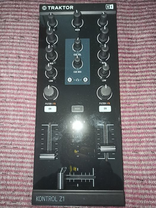Native instruments Kontrol Z 1 і X 1