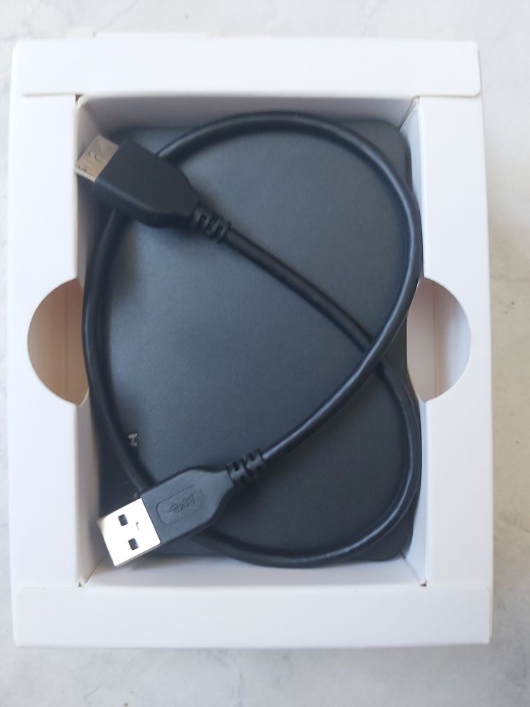 Dysk twardy 2 TB