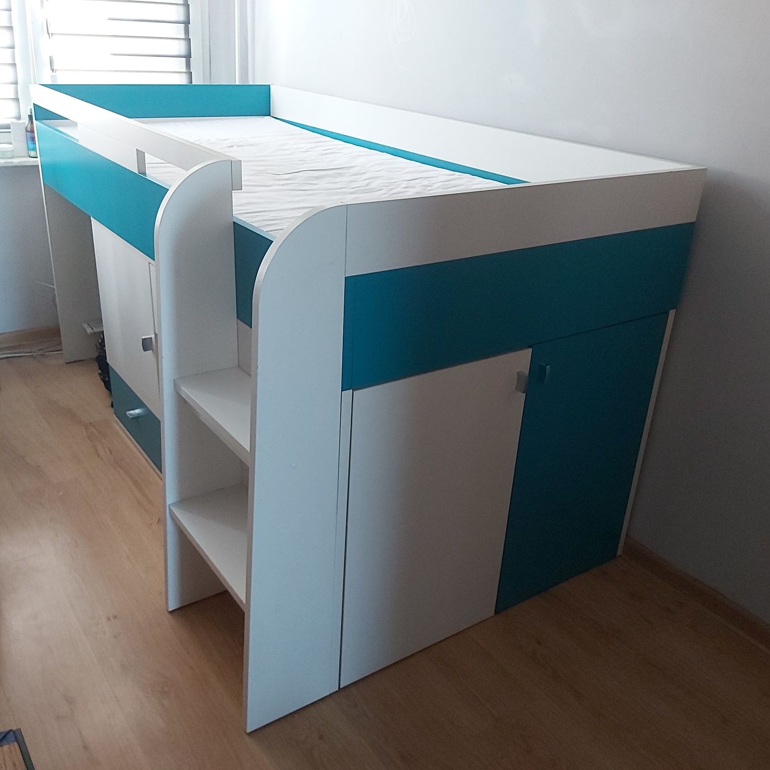 Łóżko piętrowe z biurkiem Mobi MO21 turkus/biel