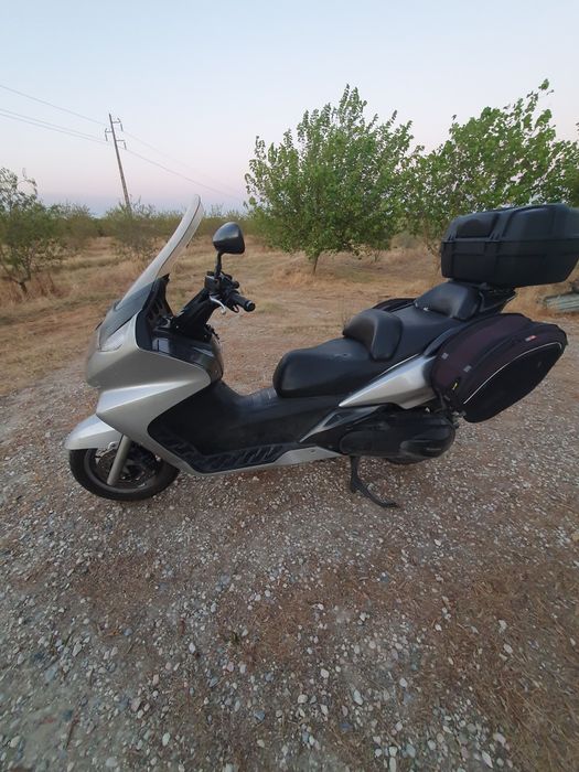 Honda Silverwing 600 em muito bom estado