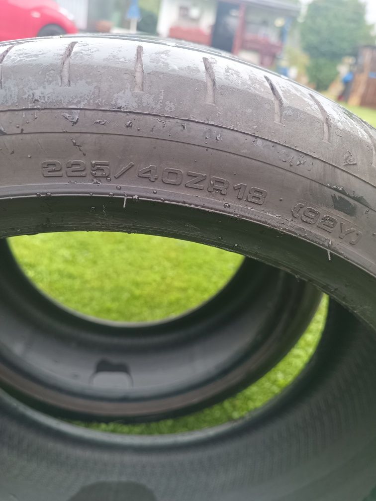 2 x Opony letnie Dunlop Sport Maxx RT2 225/40 R18