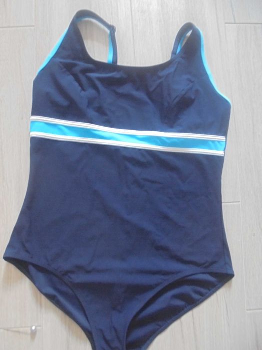 strój kapielowy jednoczęsciowy w roz46/48 kupiony w tym roku