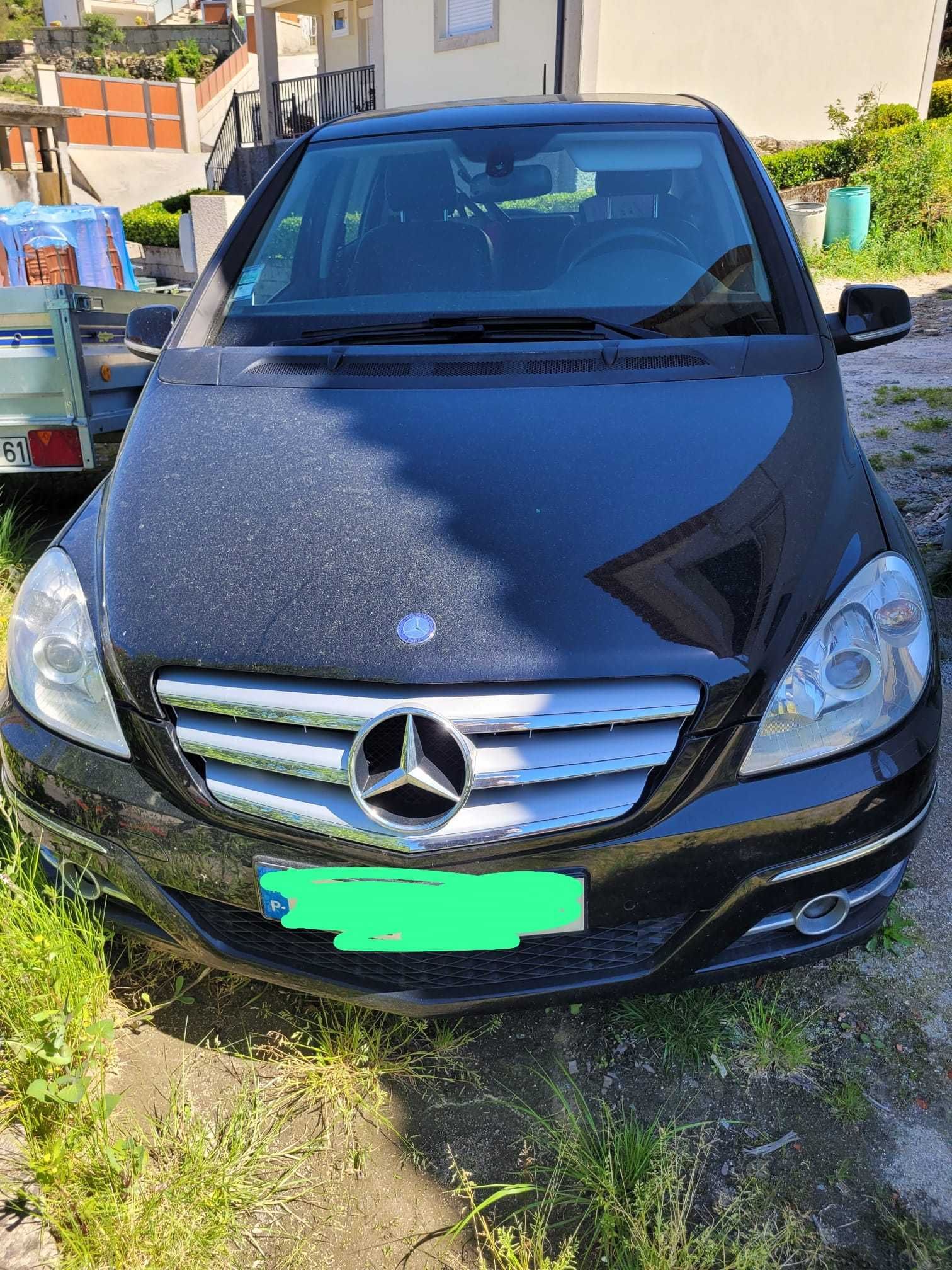 Mercedes b180 cdi automático