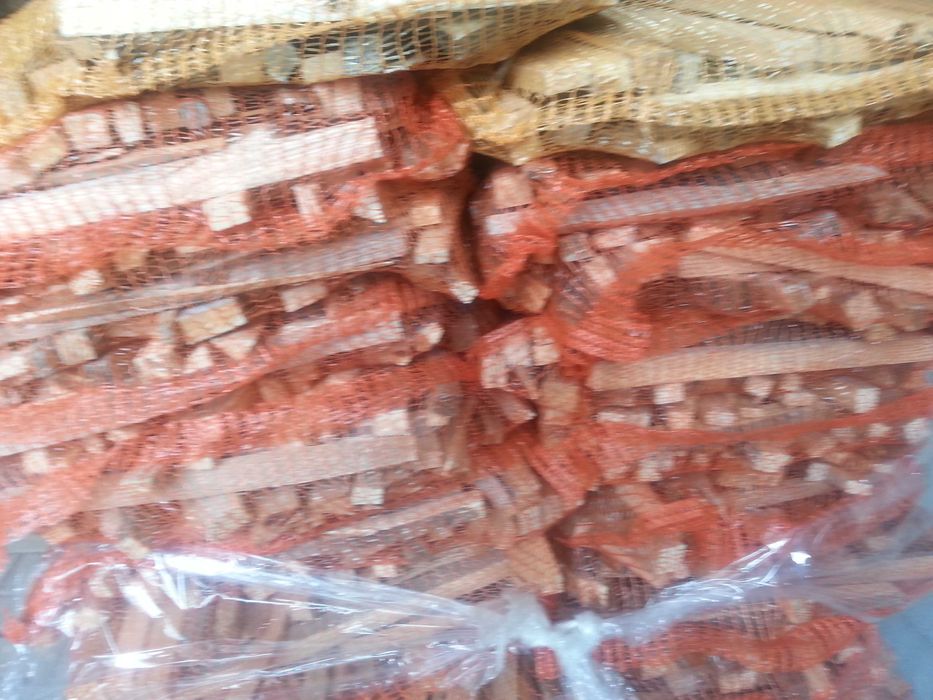 Drewno  rozpałka podpałka bez kory  do piecy, kominków  TRANSPORT