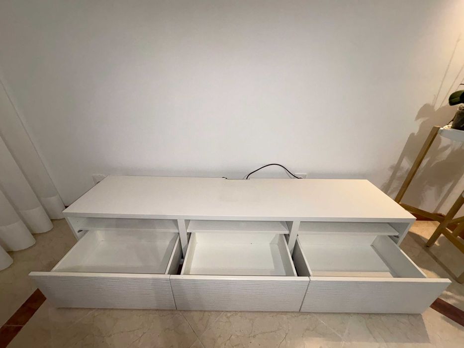 Móvel TV IKEA - BESTÅ, branco, 180x40x38 cm