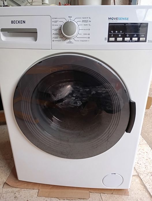 Máquina de lavar roupa Becken 7Kg