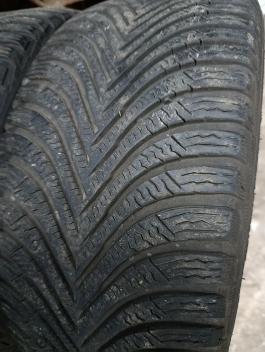 Opony Michelin alpin 5 215/40/17