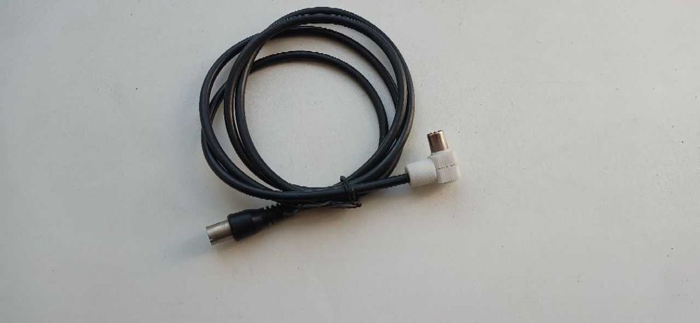 Кабели HDMI, S-video, SCART, антенные и переходник