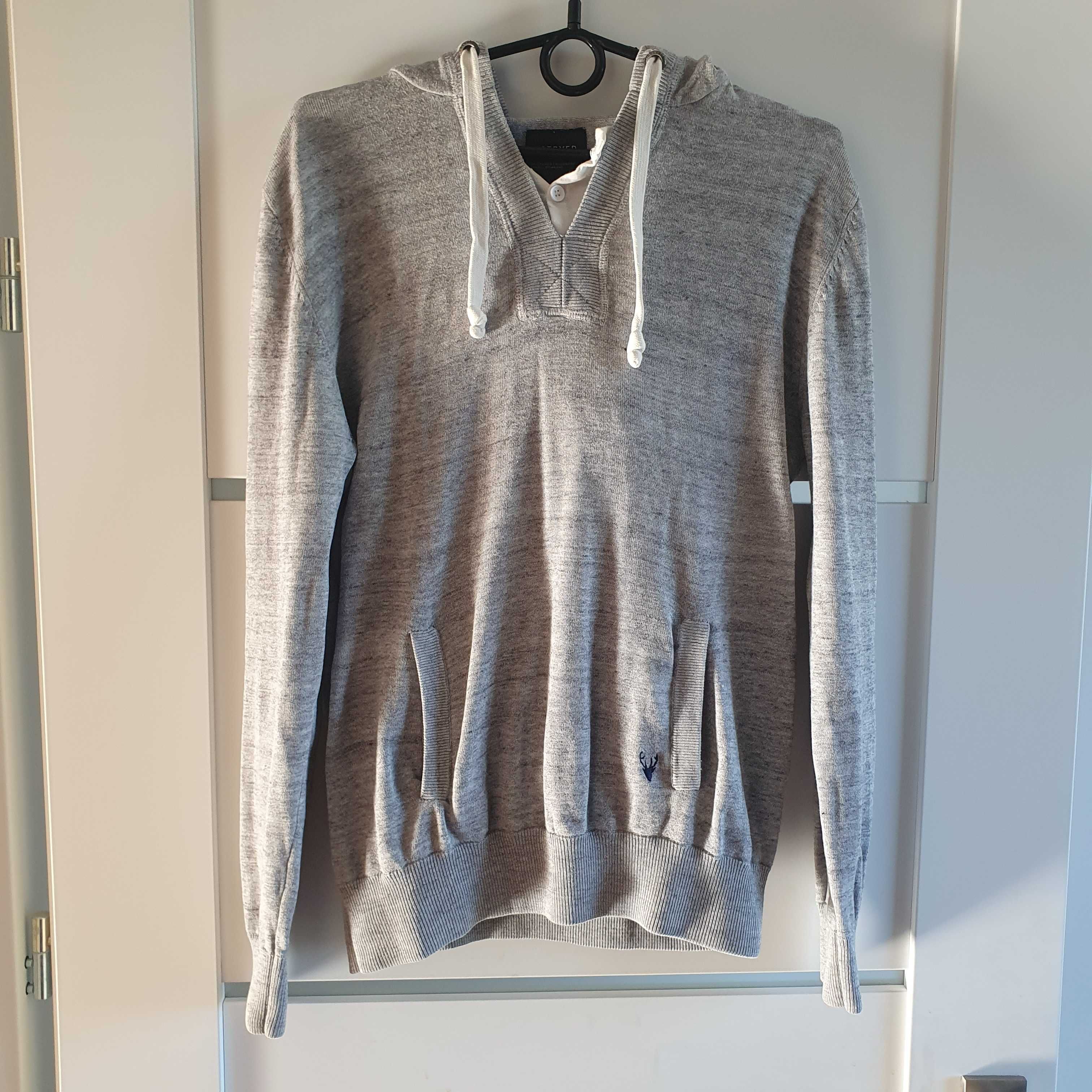 Reserved sweter / bluza z kapturem M.