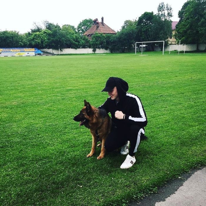 Крупні, породні цуценята німецької вівчарки від робочих батьків!