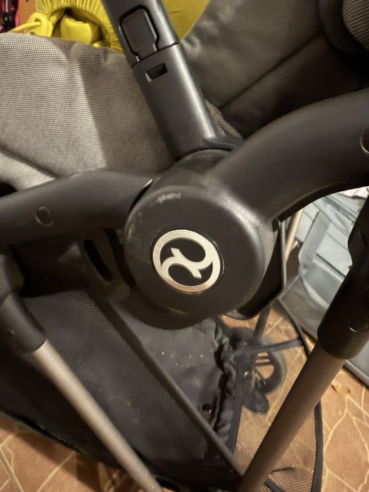 Wózek Cybex melio 2023, snogga, holder