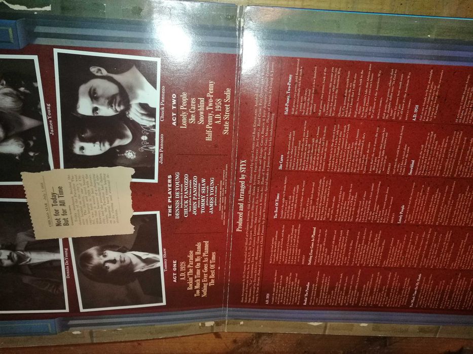 STYX - Paradise Theatre LP