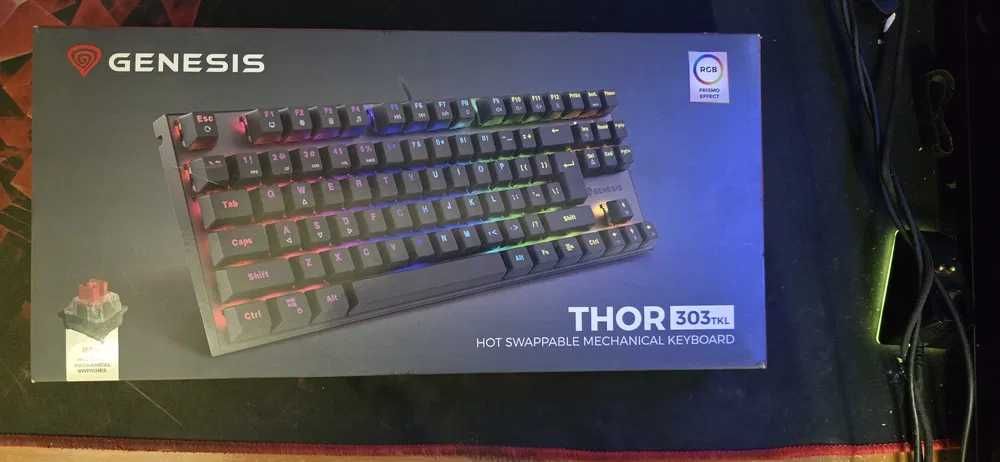 Клавиатура Genesis Thor 303 TKL RGB