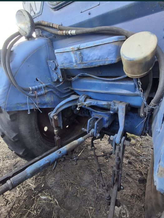 Продам трактор Т 40 АМ