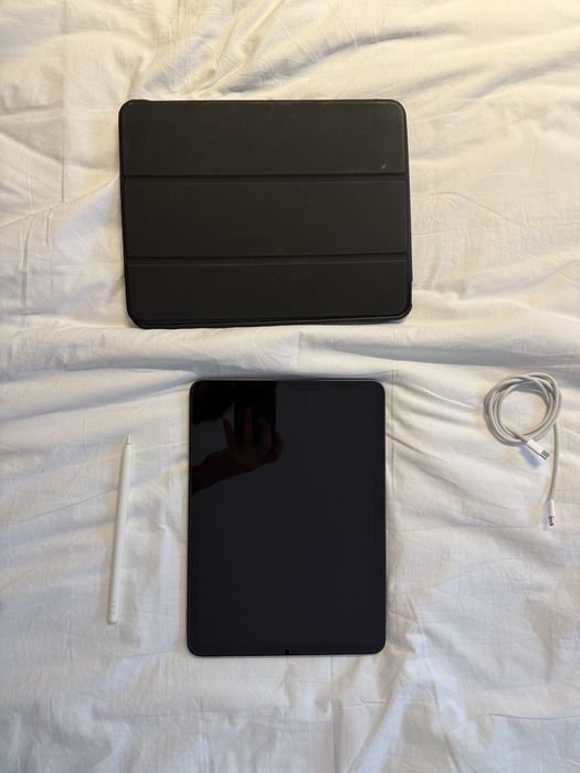 iPad Air 4a Geração 64GB, com Apple Pencil Original