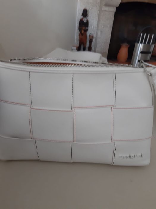 Mala Desigual branca